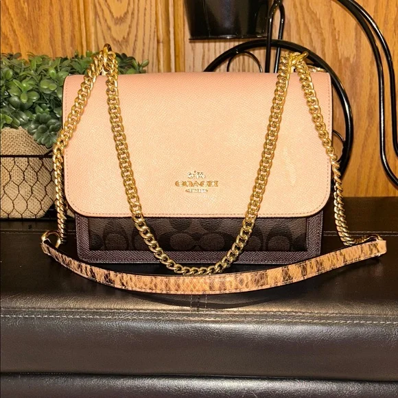 Coach Light Pink and Dark Brown Crossbody Bag - Picture 10 of 16